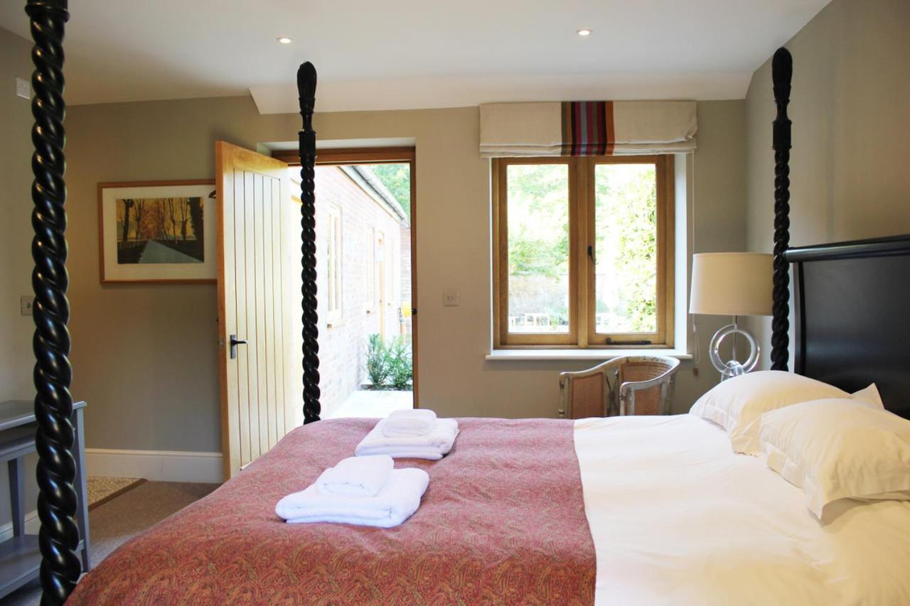 Chippenham Park Garden Rooms Dış mekan fotoğraf