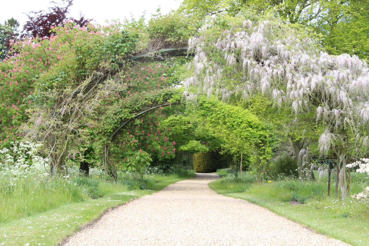 Chippenham Park Garden Rooms Dış mekan fotoğraf